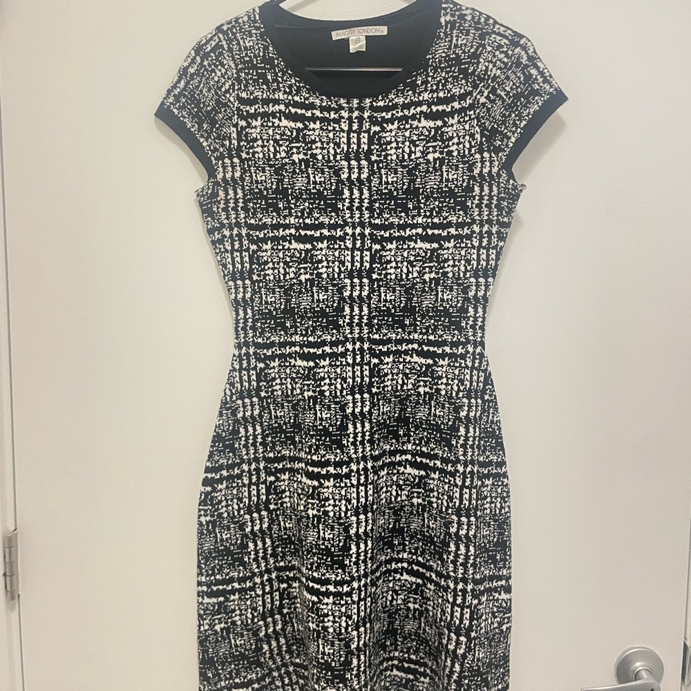 Maggy London black and white dress